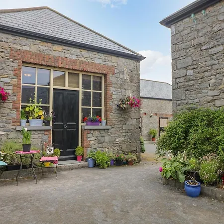 Coach House *
